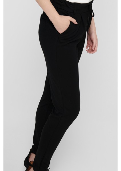 Belden Bağlamalı Normal Bel Regular Fit Dar Paça Onlpoptrash Pantolon Bayan Pantolon 15115847