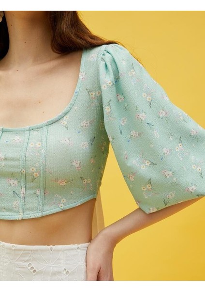 Korse Detaylı Çiçekli Crop Bluz fiyatları
