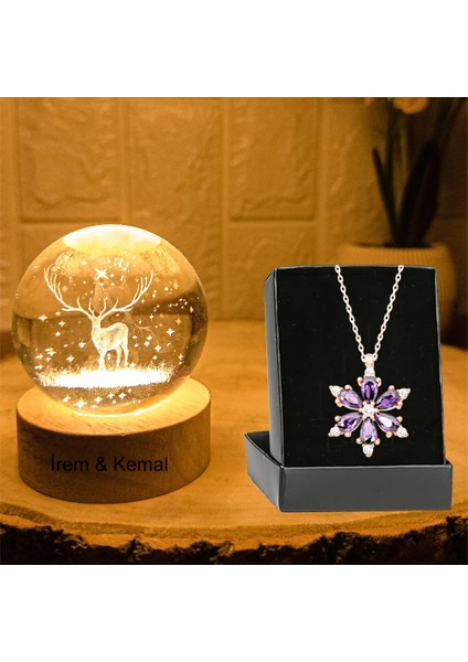 Kişiye Özel Büyük Boy Işıklı Ahşap Kaideli Geyik Temalı Cam Küre 8cm ve Lotus Çiçeği Kolye