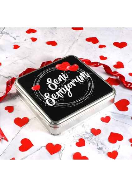 Sevgiliye Hediye 32 Adet Madlen Çikolata Metal Kutu Model 2