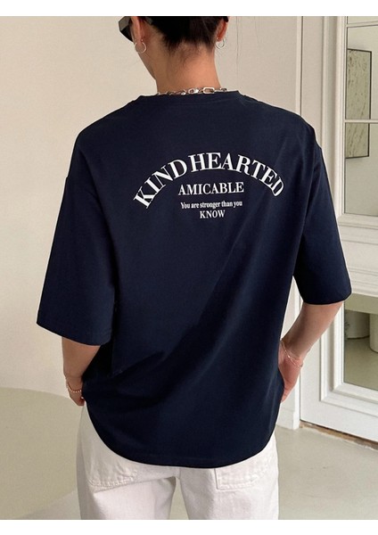Kadın Kind Hearted Baskılı Oversize T-Shirt fırsatları
