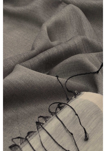 Siyah Taş Ipek Görünümlü Şal modelleri