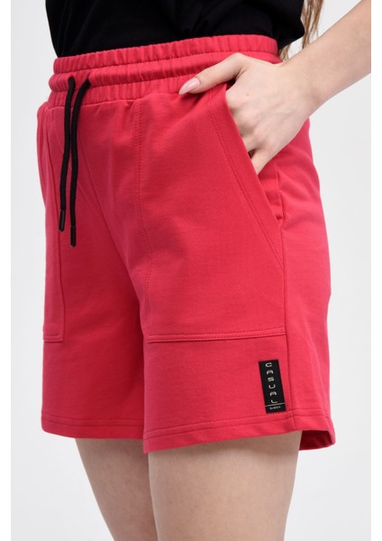 Kadın Beli Lastikli Cepli Etiket Detaylı Regular Fit Şort Fuşya