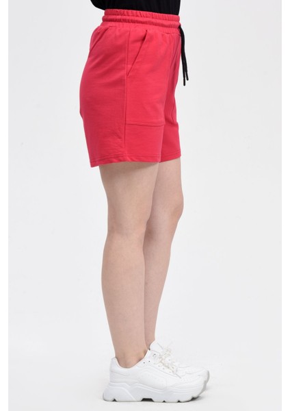 Kadın Beli Lastikli Cepli Etiket Detaylı Regular Fit Şort Fuşya fırsatları