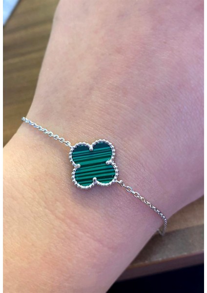 Kadın Yeşil Renk Yonca Model Gümüş Bileklik fiyatları