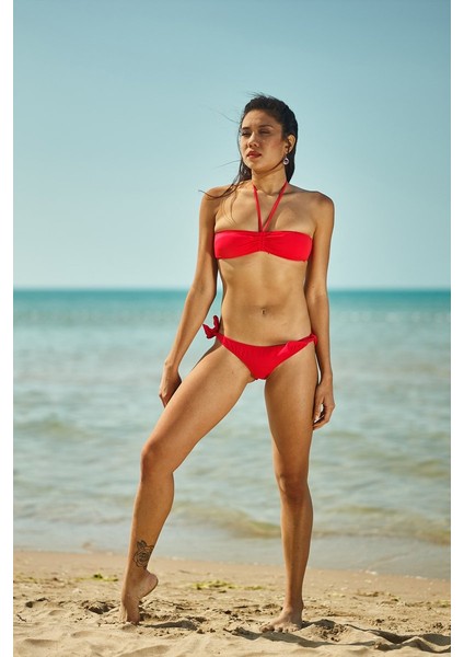 Kırmızı Straplez Dar Kalıp Bikini Üstü fiyatları