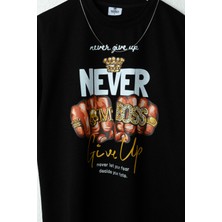 Wolters Outdoors Erkek Never Give Up  Oversize Baskılı Pamuklu Bisiklet Yaka Kısa Kollu T-Shirt