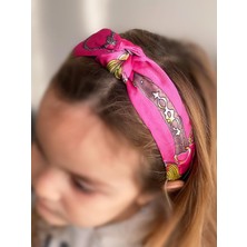 Queen Aksesuar Saten Düğümlü Geniş Eşarp Fular Zincir Desenli Taç Kadın Çocuk Tacı Fuşya Pembe