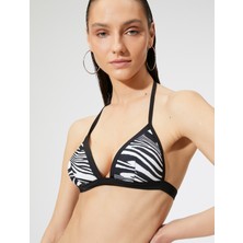 Koton Üçgen Bikini Üstü Zebra Desenli Kaplı Boyundan Bağlamalı