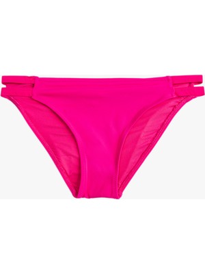 Koton Bikini Altı Normal Bel Pencere Detaylı