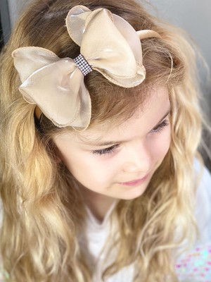 Queen Aksesuar Parlak Organze Büyük Taşlı Fiyonk Taç Kadın Çocuk Tacı Gold