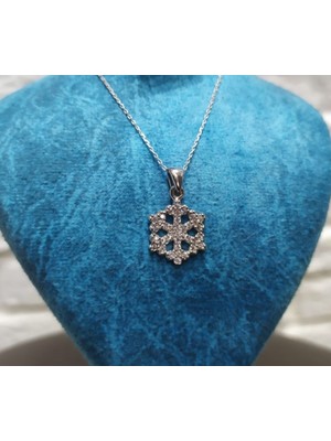 Bigakan Kadın Kar Tanesi Gümüş Kolye