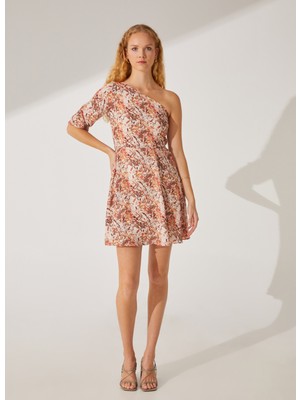 People By Fabrika Tek Omuz Yaka Desenli Çok Renkli Mini Kadın Elbise Cape