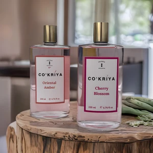 Co'kriya Oriental Amber ve Japon Kiraz Çiçeği Kolonyası 2'li 200 ml ve 200 ml