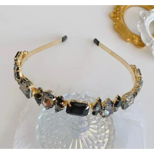 Queen Aksesuar Trend Lüks Iri Siyah Kristal Sıra Taşlı Metal Gold Taç