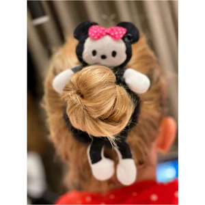 Queen Aksesuar Pofuduk Tüylü Peluş Minnie Mouse Oyuncak Lastik Toka Yetişkin Çocuk Tokası Siyah