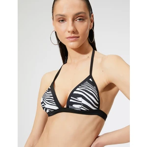 Üçgen Bikini Üstü Zebra Desenli Kaplı Boyundan Bağlamalı