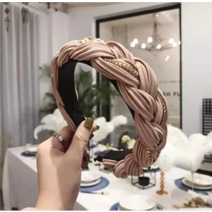 Queen Aksesuar Yeni Sezon Moda Örgü Metal Zincirli Lüks Taç Bej Kahve Parlak