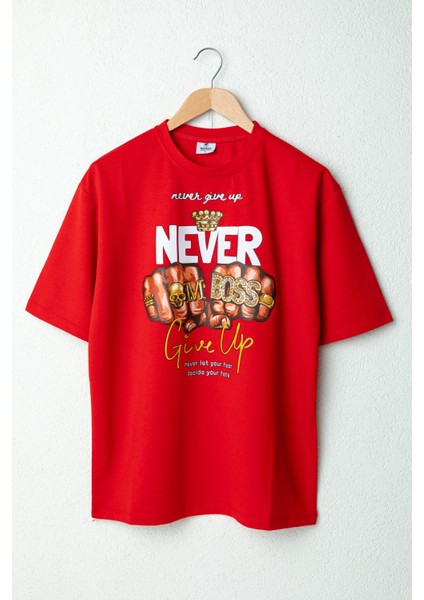 Erkek Never Give Up Oversize Baskılı Pamuklu Bisiklet Yaka Kısa Kollu T-Shirt