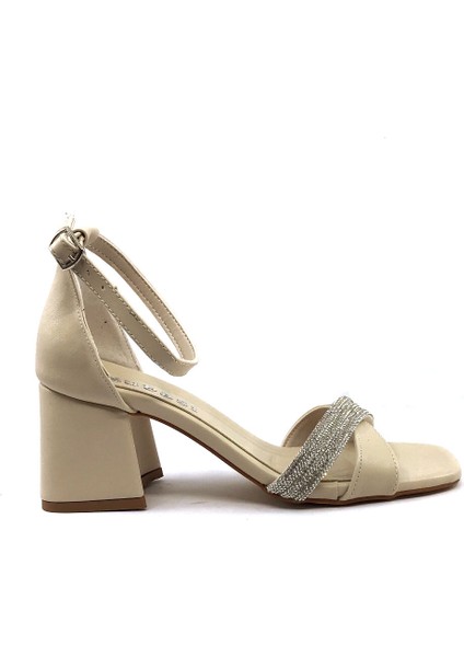 Sb 2600 6,5 cm Çapraz Taşlı Ten Bayan Topuklu Ayakkabı