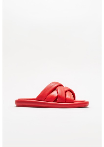 Kırmızı Deri Kadın Terlik