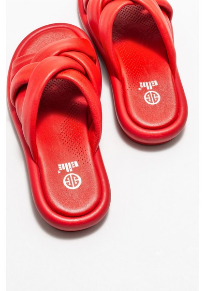 Kırmızı Deri Kadın Terlik fırsatları