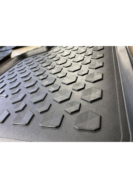 Volvo S40 1999-2005 3D Exclusive Rich Siyah Oto Paspas
