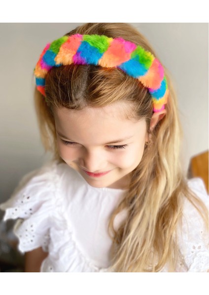 Yeni Trend Peluş Gökkuşağı Unicorn Renkli Geniş Taç 2li Tavşan Pon Pon Toka Set fiyatları