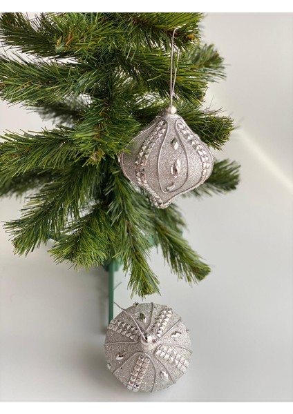 Yeni Yıl Yılbaşı Özel Lüks Otantik Işlemeli Motifli Simli Taşlı Büyük Çam Ağacı Süsü 2 Li Gümüş Gri fiyatları