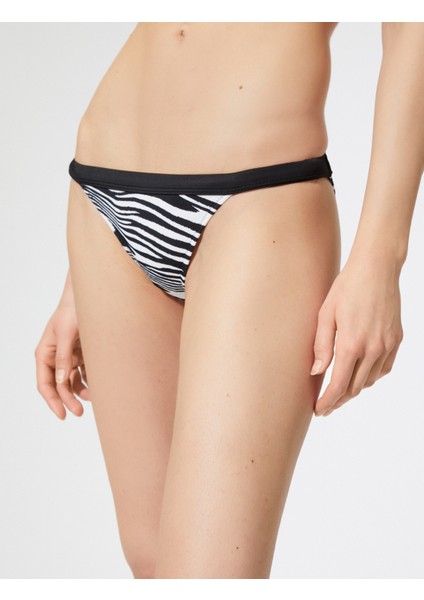 Zebra Desenli Bikini Altı Normal Bel
