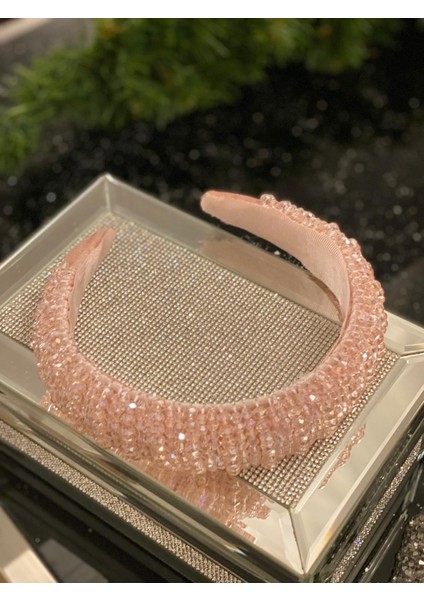 Yılbaşı Özel Gün Lüks Kristal Taş Kaplamalı Bombeli Tacı Taşlı Taç Hediye Kutulu Kına Nişan Pembe fırsatları