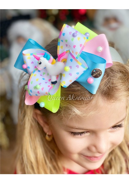 Özel Tasarım 3 Boyutlu Lüks Pastel Gökkuşağı Renkli Inci Unicorn Kalp Fiyonk Saten Taç Çocuk Tacı modelleri