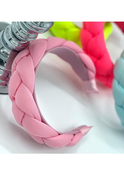 Yeni Yaz Modası Açık Pastel Pembe Geniş Örgü Taç Kadın Çocuk Tacı fiyatları