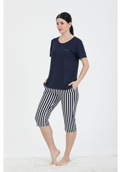 24231 Kadın Kapri Pijama Takım