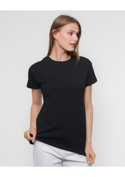 Kadın %100 Pamuklu Regular Fit Kısa Kollu Düz Renk Bisiklet Yaka Tişört fiyatları