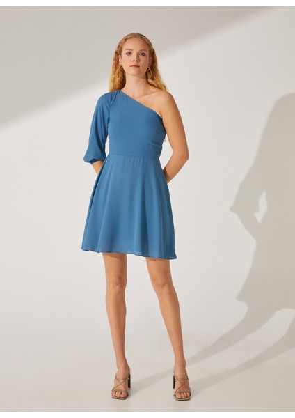 Tek Omuz Yaka Düz Indigo Mini Kadın Elbise Cape-Düz