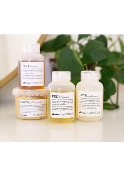 Nounou Nourishing Yıpranmış ve Kuru Saçlar Için Doğal Saç Maskesi 250 ml indirimleri