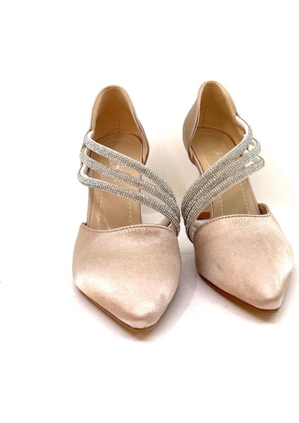 Kadın Şık Saten Ince Taşlı Klasik Topuklu Ayakkabı - Bej - 38