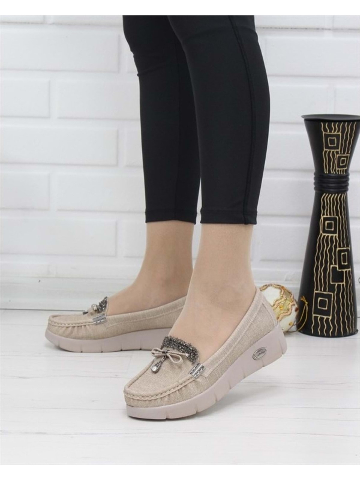 Konfores 86 Bayan Dolgu Topuk Ayakkabı - Görsel 4