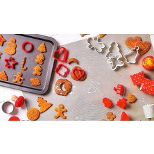 Queen Aksesuar Yılbaşı Model 22PARÇA Tepsili Kupat Kurabiye Kalıbı Seti Çam Ağacı Geyik Noel Baba Kalp  Kalıp Şekil