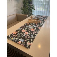Decamor Home Dertsiz Leke Tutmaz Vintage Fırfırlı Siyah Çiçekli Runner