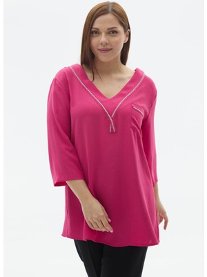 Selen V Yaka Taşlı Pembe Kadın Bluz 23YSL8564