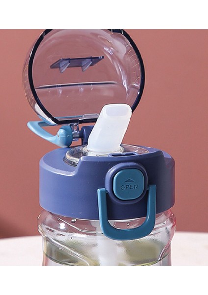 550 ml Siyah Pipetli Spor Okul ve Günlük Matara Kilitli Kapak Tritan Malzeme