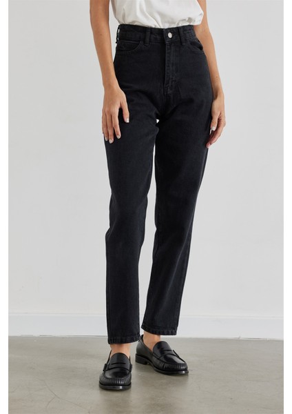 Siyah Mom Jean