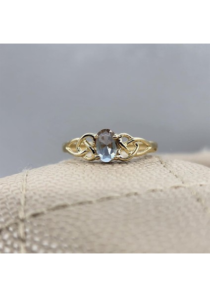 Evlilik Teklifi Altın Yüzük - 14 Ayar Altın Oval 0.60 Karat Zultanit Taşlı Minimal Tektaş Yüzük modelleri