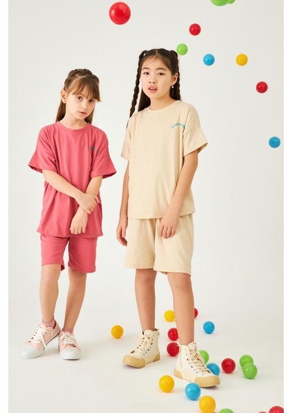 Bisiklet Yaka Düşük Omuz Basic Nakışlı Şortlu Unisex Çocuk Ikili Takım Gül Kurusu fırsatları