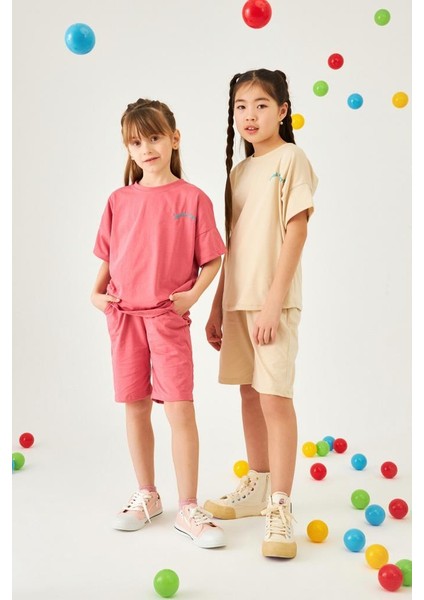 Bisiklet Yaka Düşük Omuz Basic Nakışlı Şortlu Unisex Çocuk Ikili Takım Gül Kurusu indirimleri