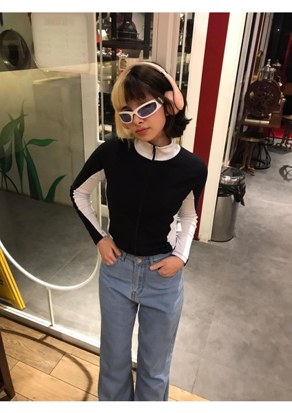 Line Detail Fermuarlı Siyah Crop indirimleri