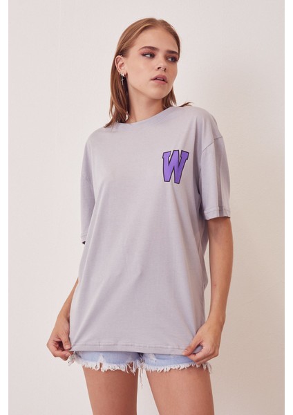 W Baskılı T-Shirt-Gri