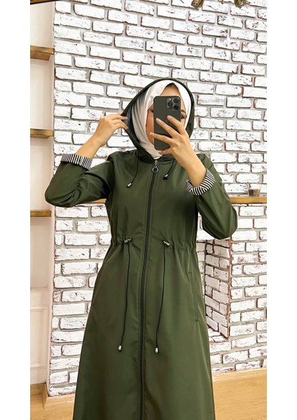 Haki Içi Çizgili ve Kendinden Astarlı Su Geçirmez Kadın Trençkot modelleri